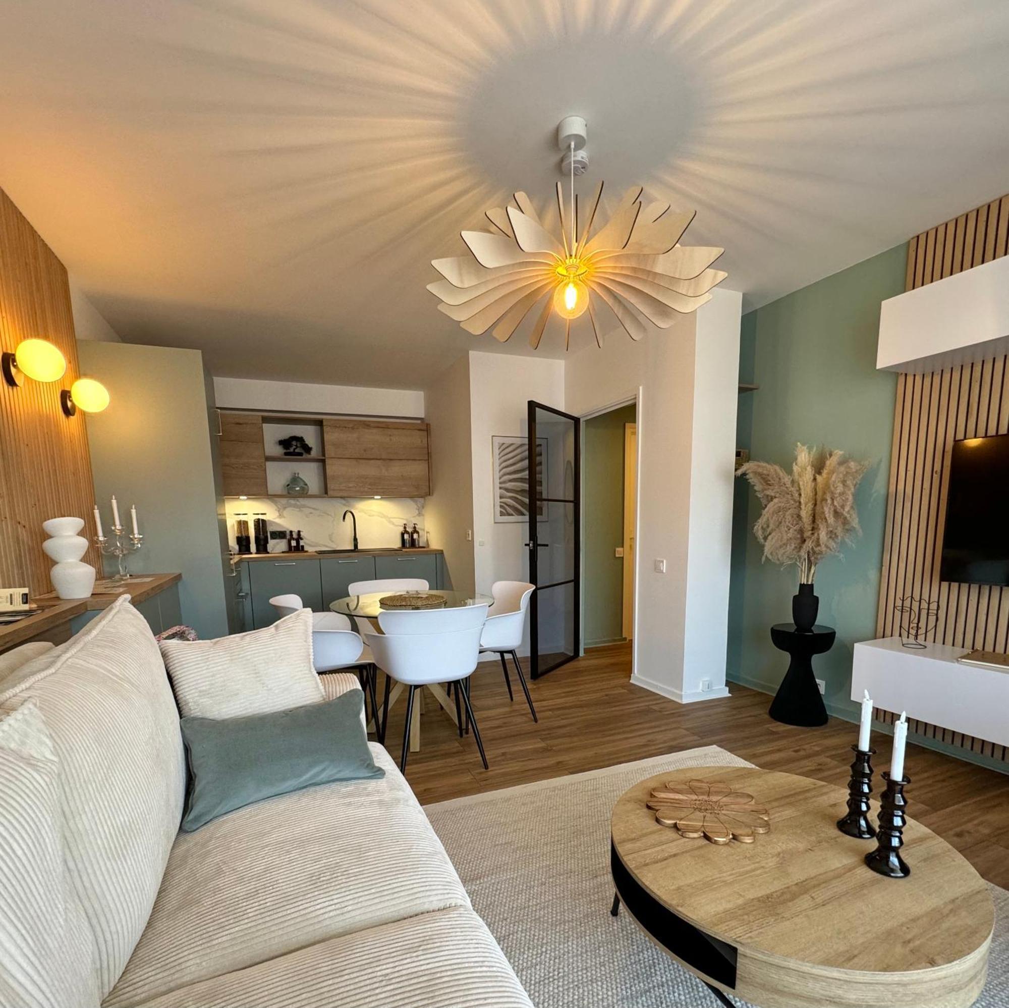 Sweet Dove Apartment Chambery Bagian luar foto